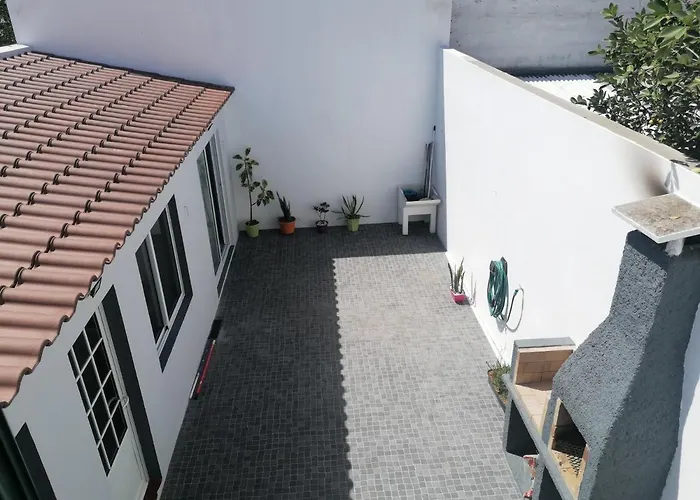 House Levada Semesterbostad