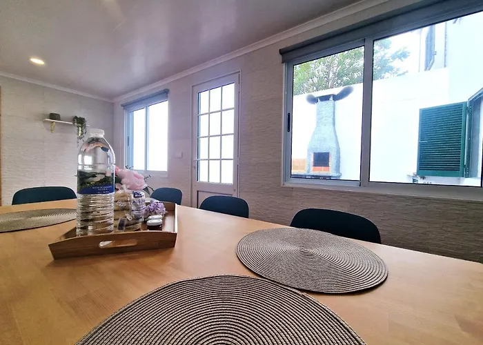 House Levada Semesterbostad *